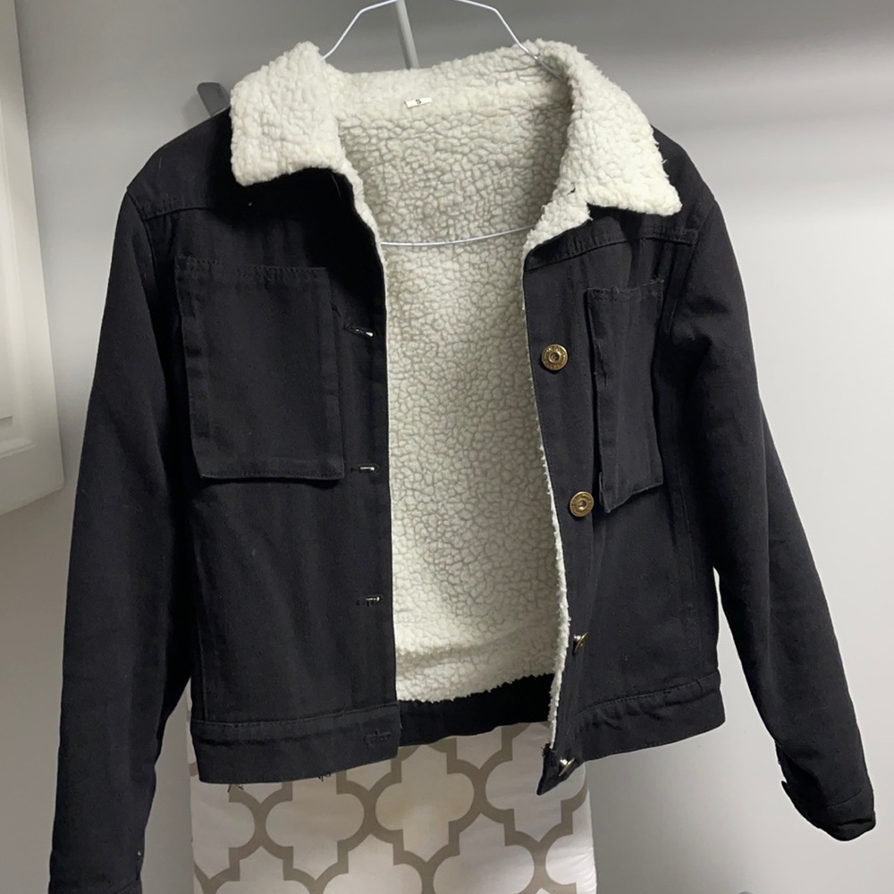 Jeans Jacket with fur